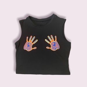 handprint short sleeve crop top